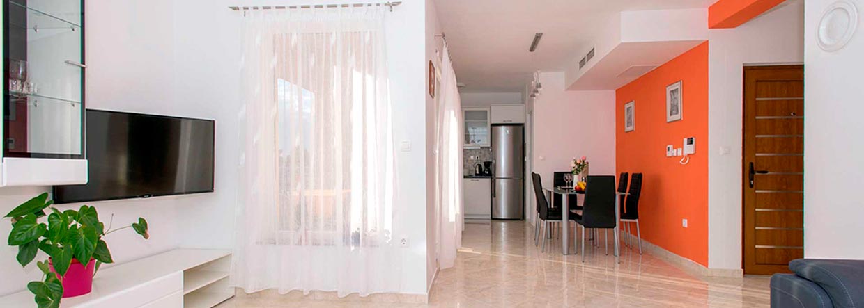 Velmi cenově dostupný apartmán Makarska - Apartmán Ratko A1