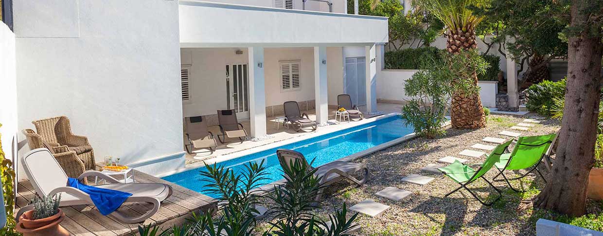 Makarske Kroatien Ferienwohnung mit Pool - Appartement Villa Dadad