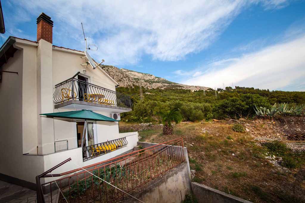 Apartmani na moru, Makarska - Kuća Bernarda / 01