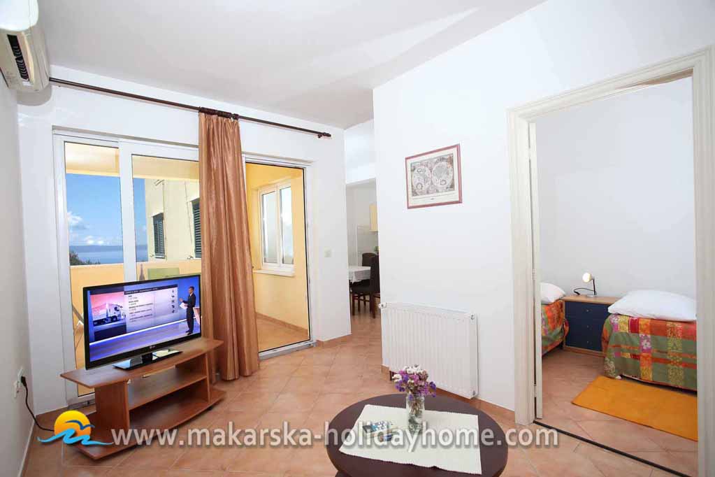 Obývací pokoj s balkonem - Apartmán Jele / 04