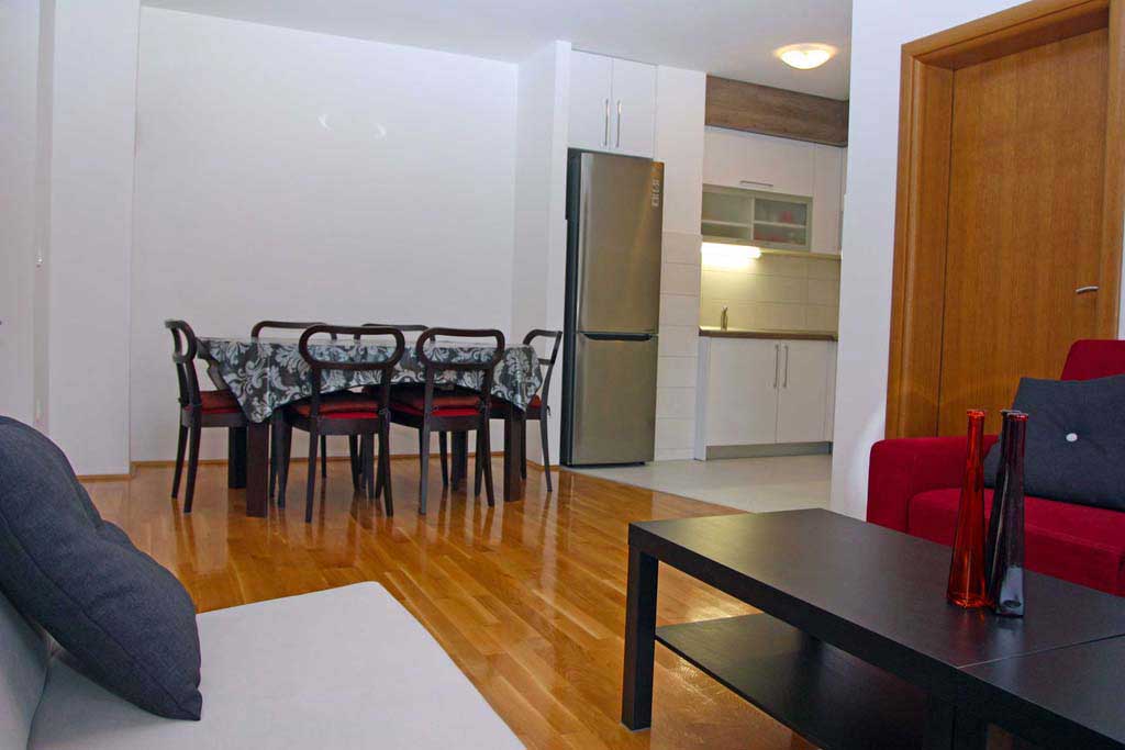 Makarska, Apartamenty dla 4+2 osób - Apartament Marija / 07