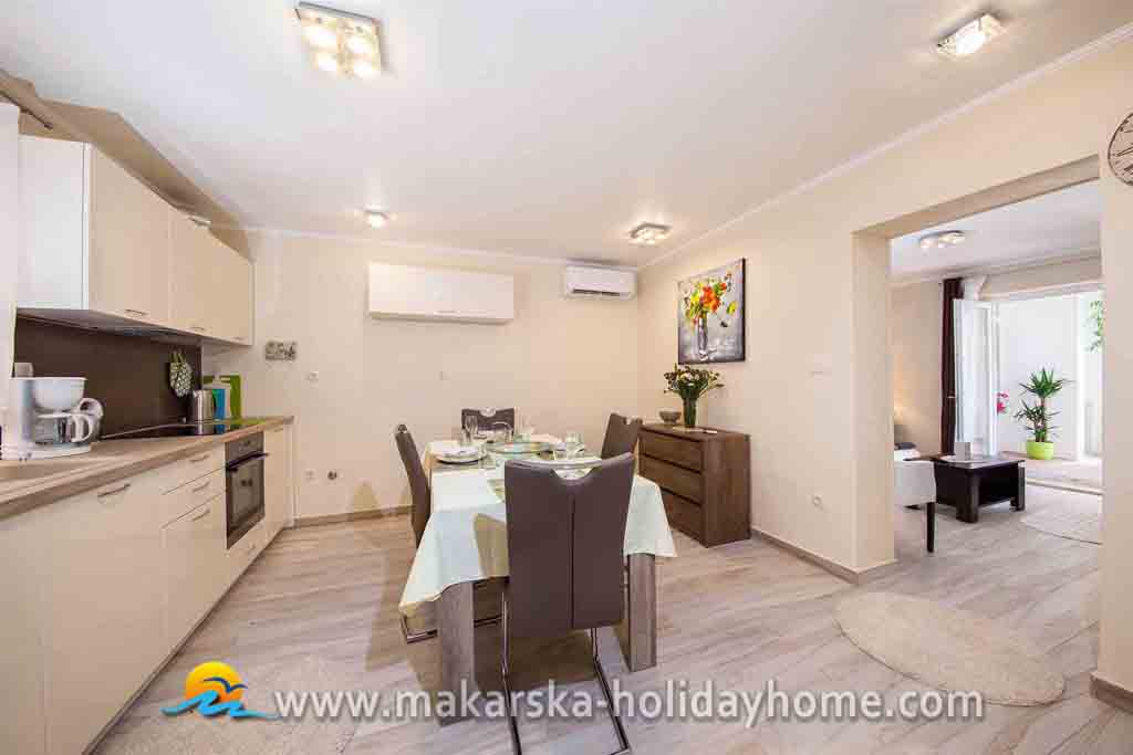 Apartments Central Dalmatia, Makarska - Apartament Pervan / 06