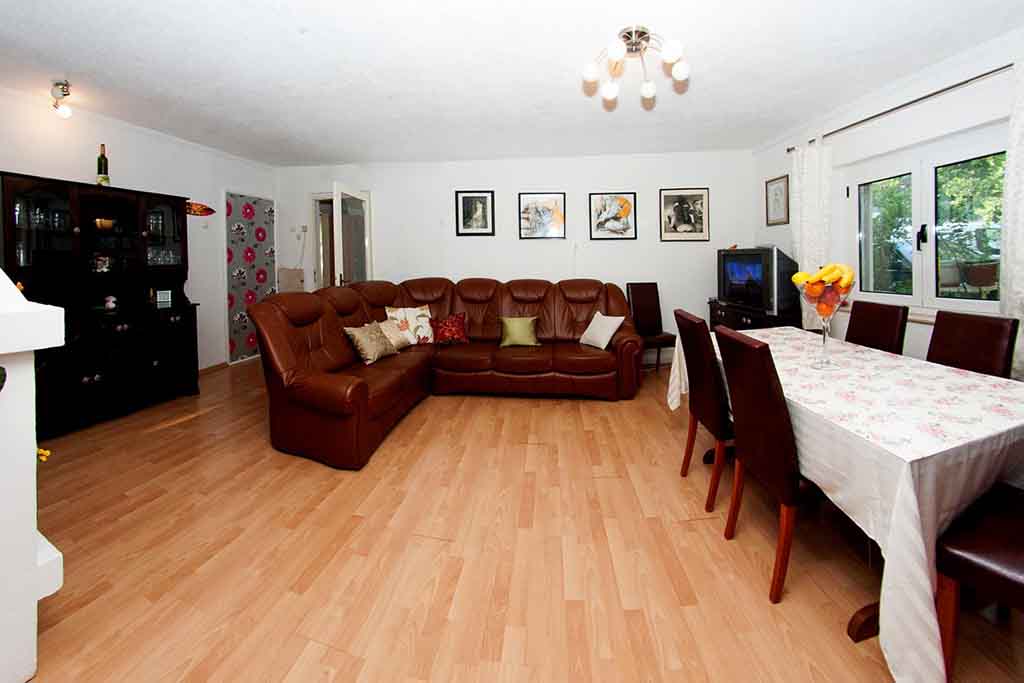 Living room with dining room, Apartment Anka / 08