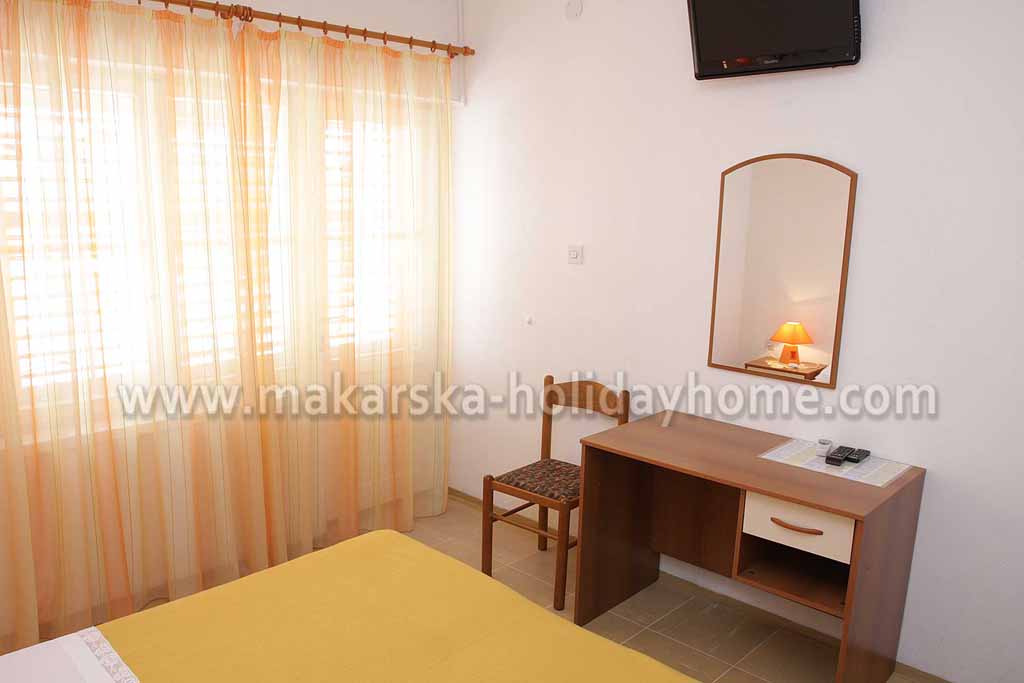 Zimmer mit Schreibtisch - Ferienwohnungt Bagarić A1 / 16
