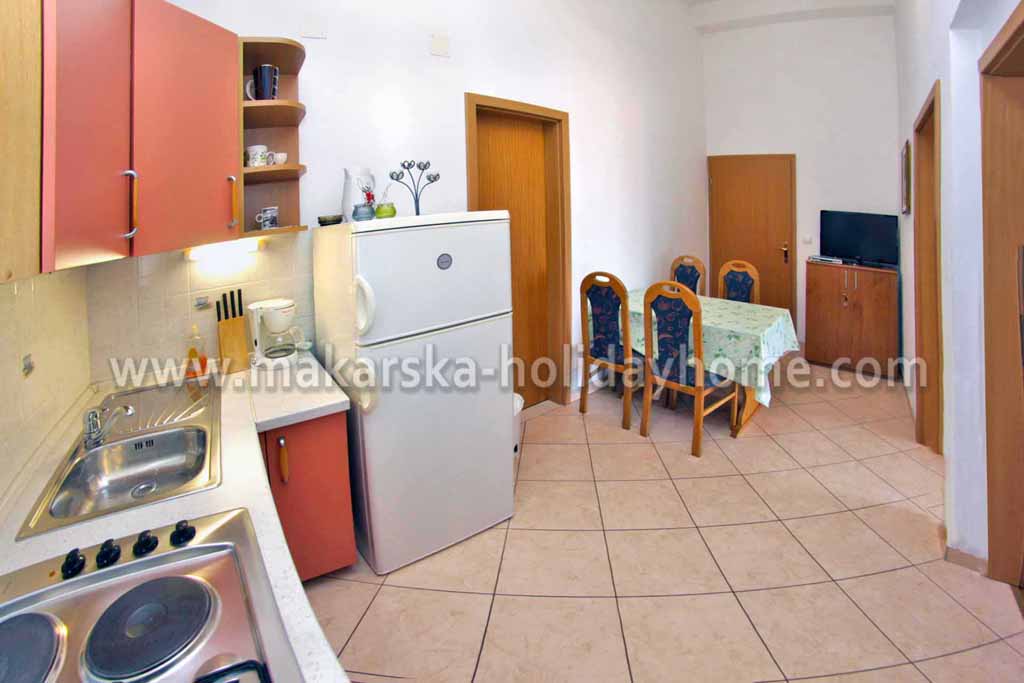 Makarska apartmani blizu plaže, Apartman Batinić A2 / 02