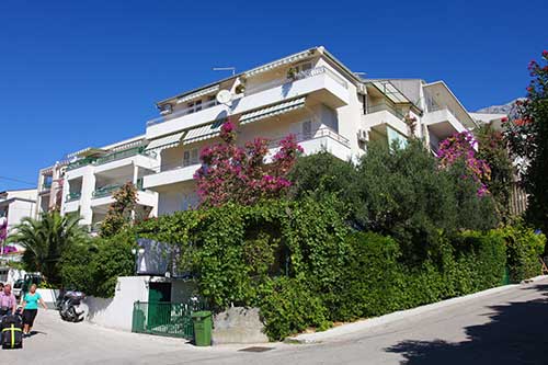 Noclegi Chorwacja w przy plaży dla 4 osób - Apartament Batinic A2