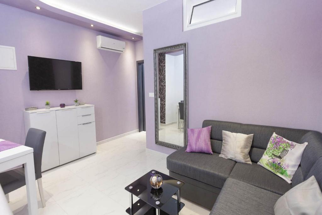 Vermietung von Ferienwohnungen an der Makarska Riviera - Ferienwohnung Jurica A2 / 04