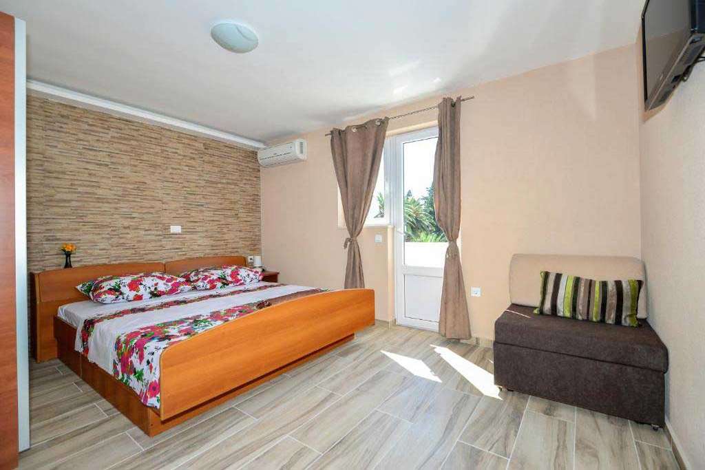 Kwatery prywatne Makarska - Apartament Jurica A4 / 05