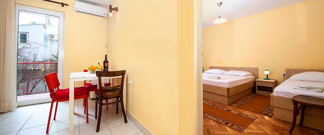 Noclegi Makarska dla 3 osób - Apartament Lenka A1