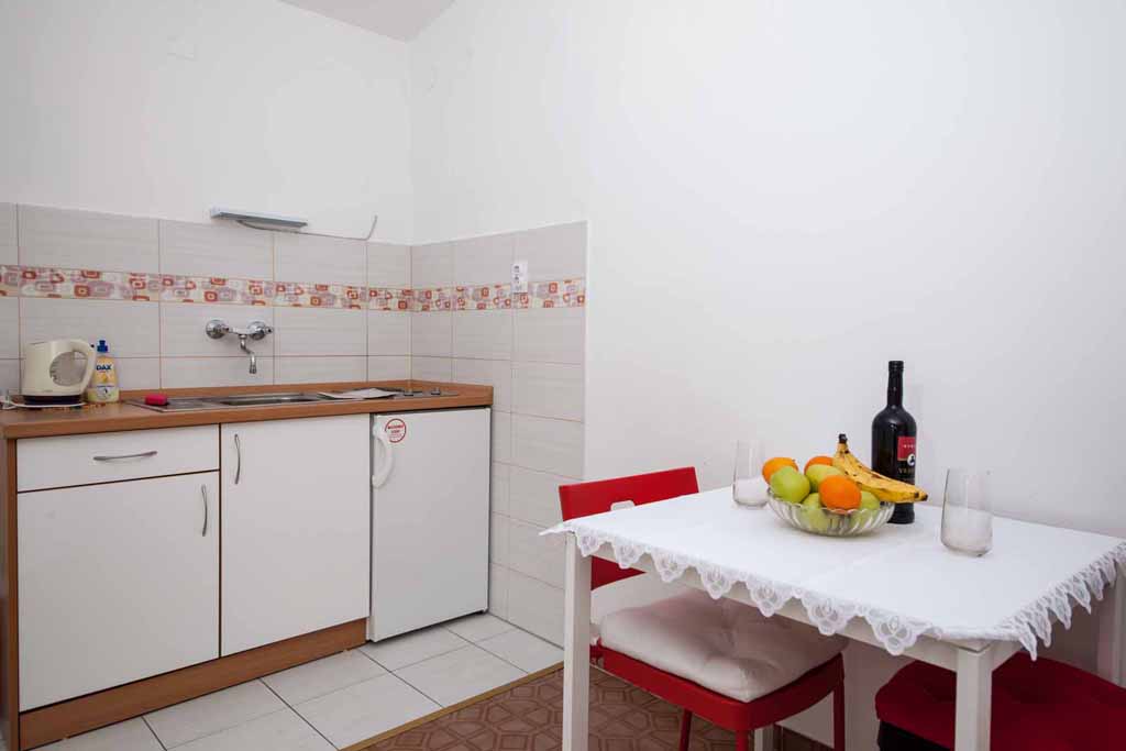 Küche mit Esszimmer - Apartment Lenka A3 / 06