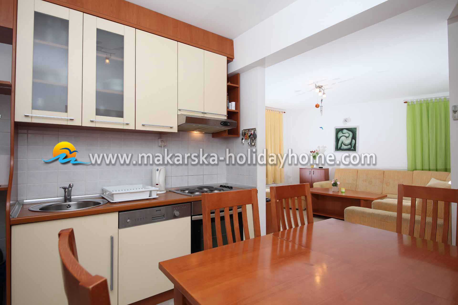 Makarska privatni smještaj uz more - Apartman Mara A1 / 08