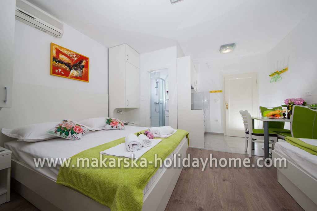 Makarska apartmani za 3 osobe - Apartman Matić A2 / 08