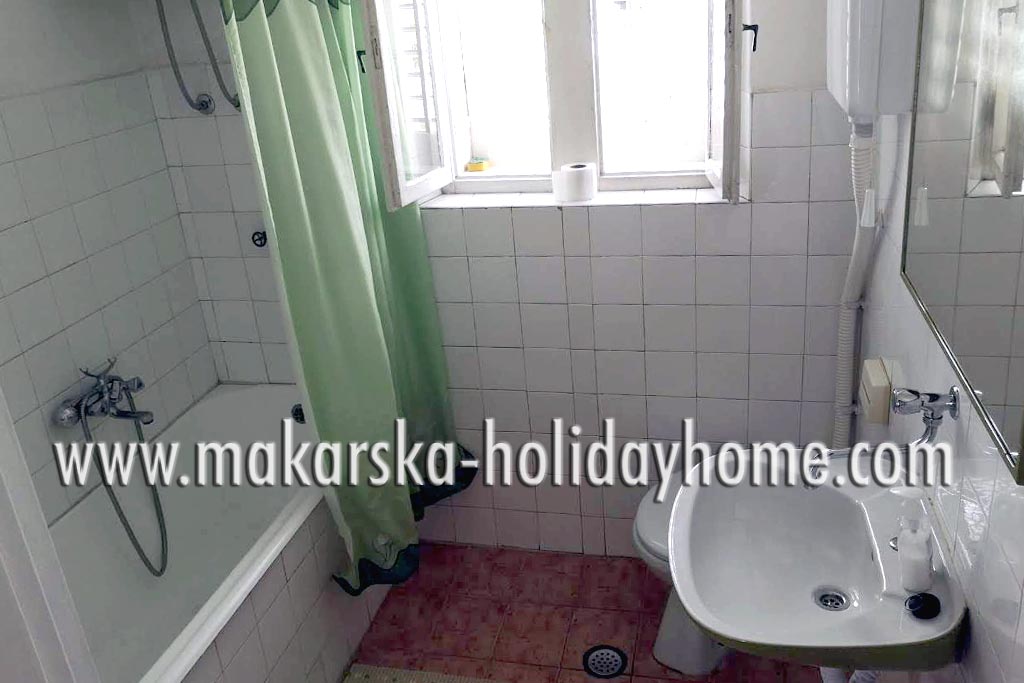 Privatni apartmani Makarska, Kupaonica, Apartman Mira B1 / 08