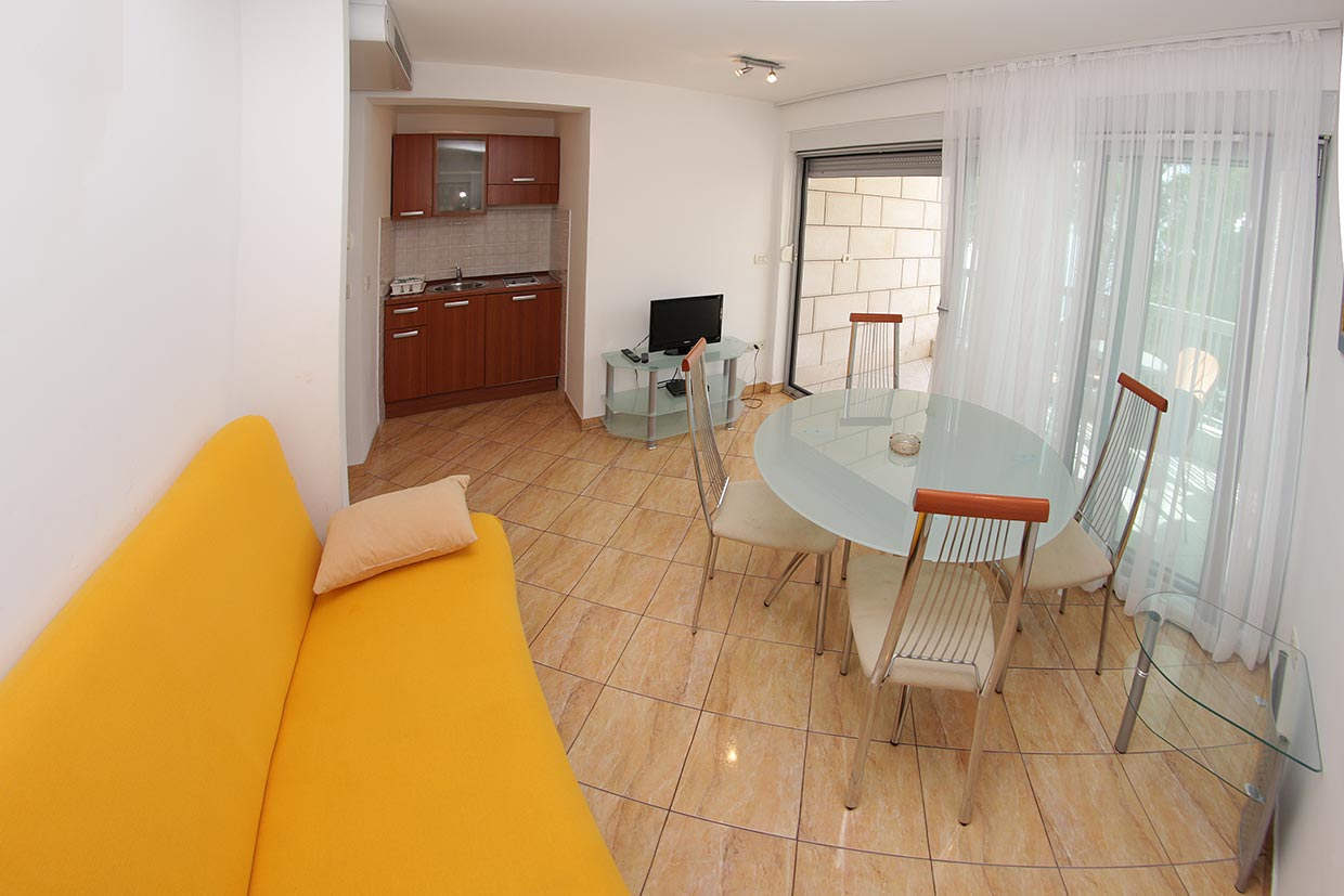 Makarska beach apartment, Apartment Plaža A6