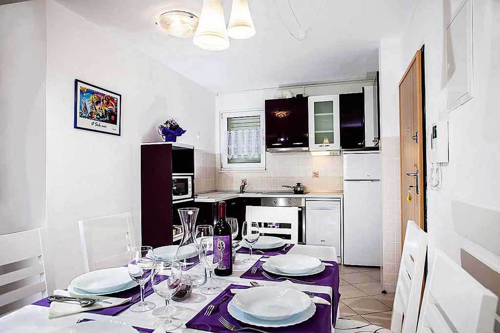 Jídelna a kuchyně - Apartmán Raos A6 / 07