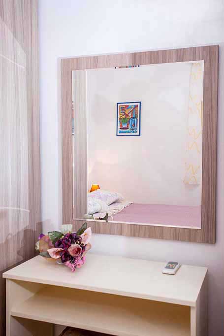 Pracovní stůl - Apartmán Raos A6 / 24