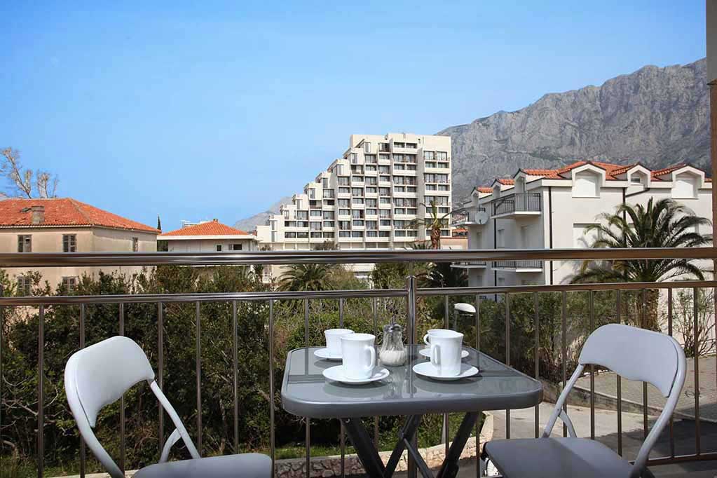 Balkon s výhledem na hory - Apartmán Raos A6 / 30