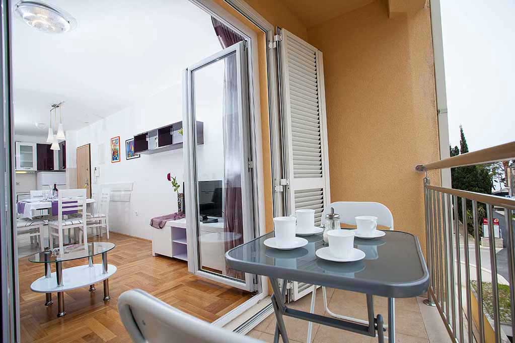 Obývací pokoj s balkonem - Apartmán Raos A6 / 31