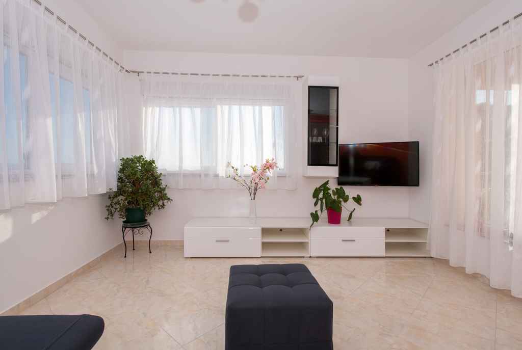 Ferienwohnungen Makarska für 8 Personen - Apartment Ratko A1 / 06