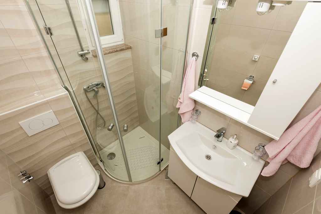 Badezimmer 1 - Apartment Ratko A1 / 13