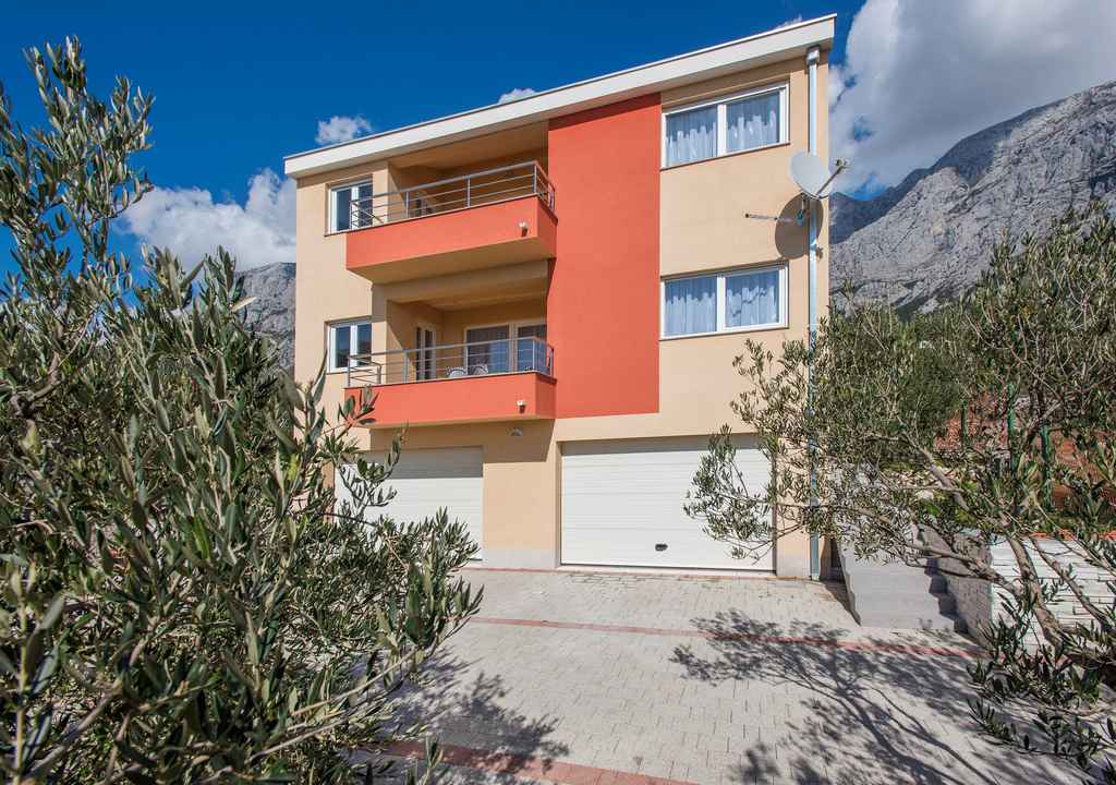 Ferienwohnung Makarska privat - Apartment Ratko A1 / 23