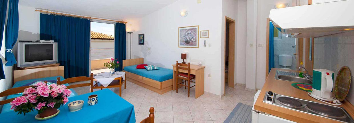 Levné apartmány Makarska - Apartmán Slavko A3