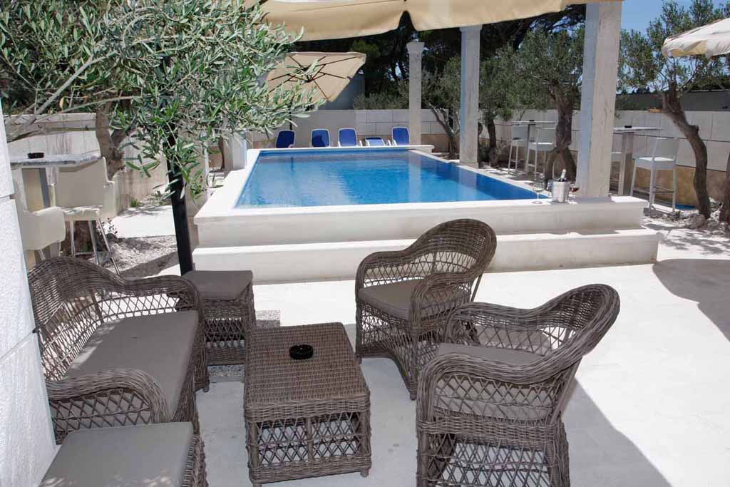 Ferienwohnung Makarska mit Pool - Apartment Stone A1 / 04