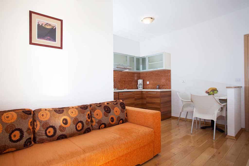 Ferienwohnung Makarska mit Pool - Apartment Stone A3 / 10