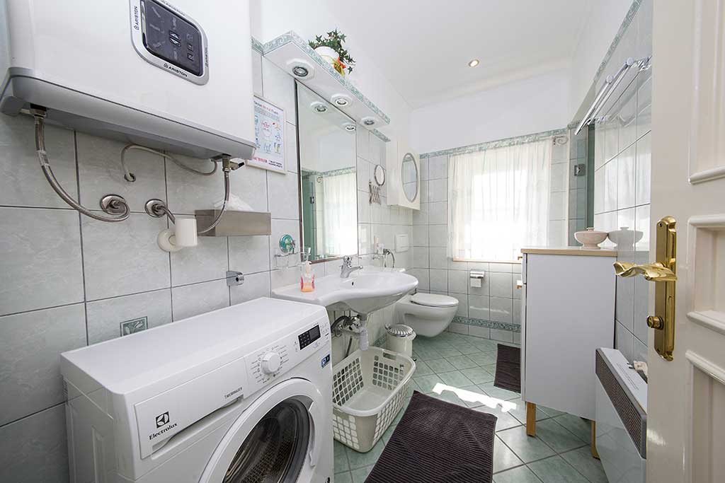 Makarska Kroatien - Lägenhet nära havet - Villa St. Peter A2 / 28