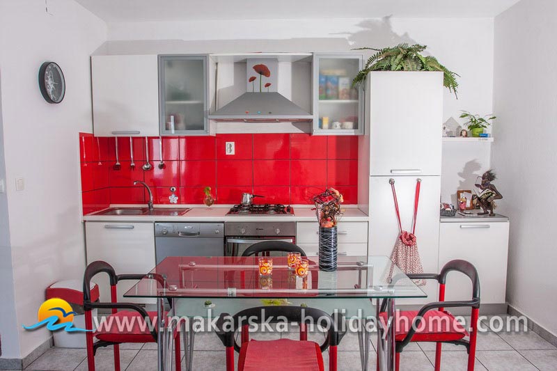 Ferienwohnung Makarska privat - Apartment Turina A1 / 06