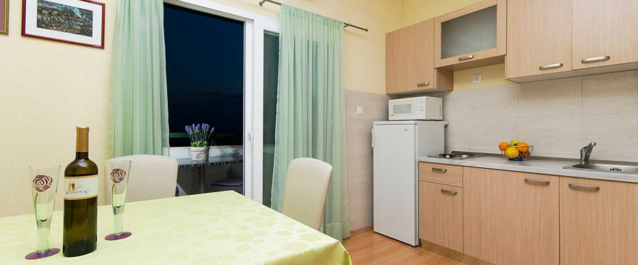 Rezerwacje apartamenty Makarska dla 2+2 osób - Apartament Antonia A3