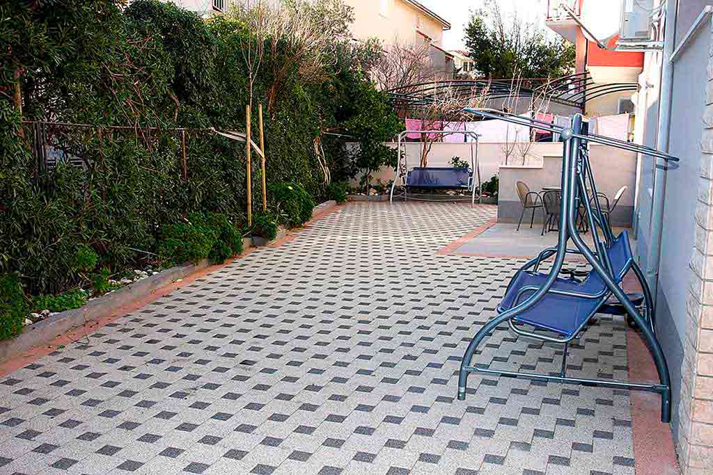 Parken beim Haus, Buchung vornehmen Kroatien, Ferienwohnung Bruno A3 / 17