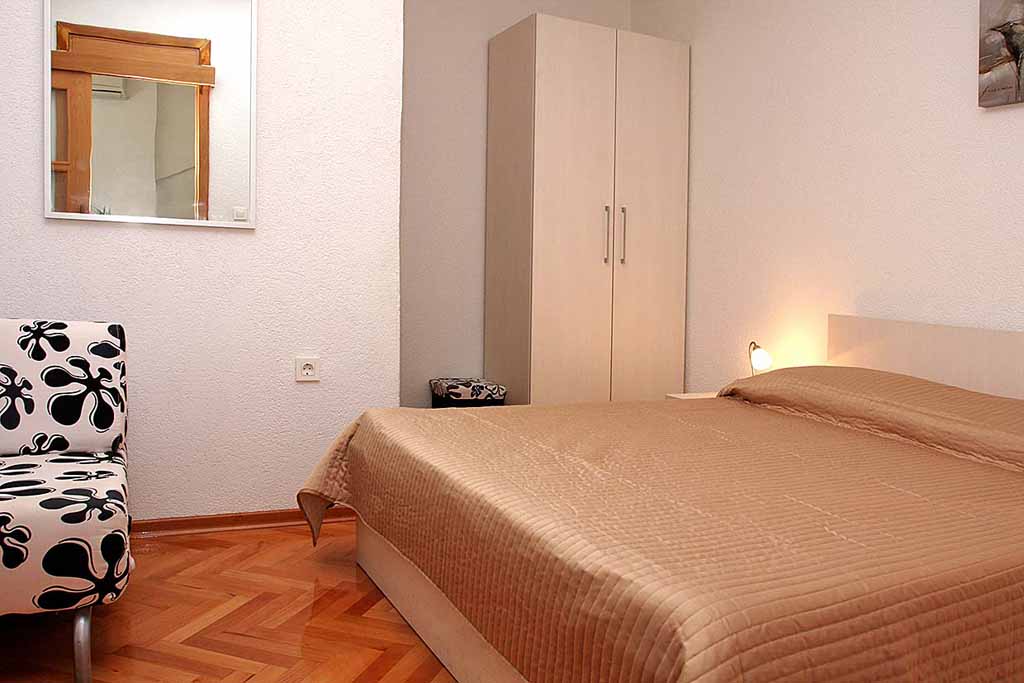 Sypialnia w mieszkaniu, Chorwacja apartamenty nad morzem, Apartament Bruno A6 / 06