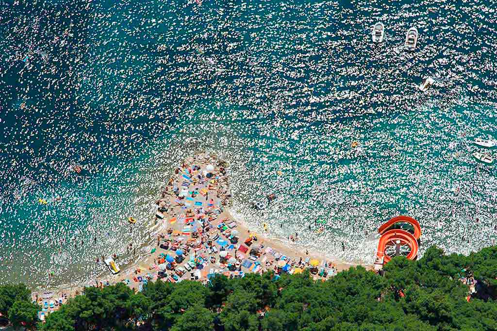 Widok z lotu ptaka na plaży w Makarskiej, Prywatne mieszkanie w Chorwacji, Apartament Bruno A7 / 14
