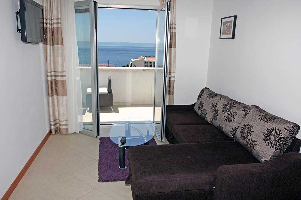 Living room with balcony - Apartment Milan A2 / 04