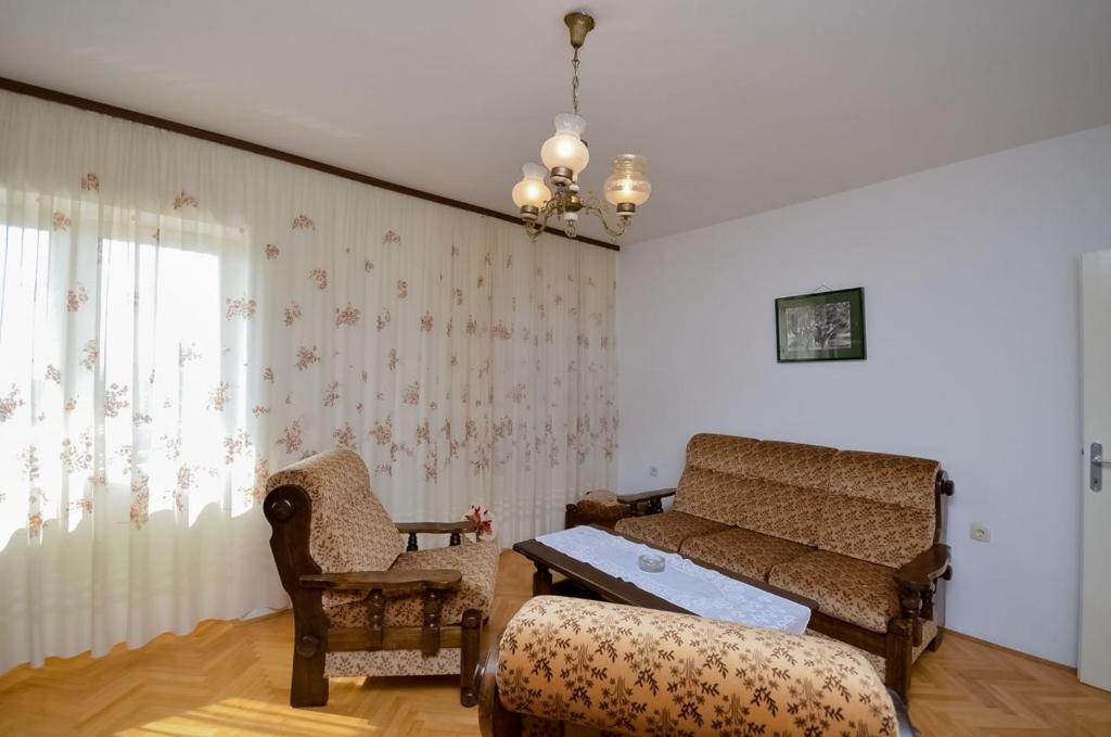 Pokój do spotkań towarzyskich, Apartament Rose A1 / 02