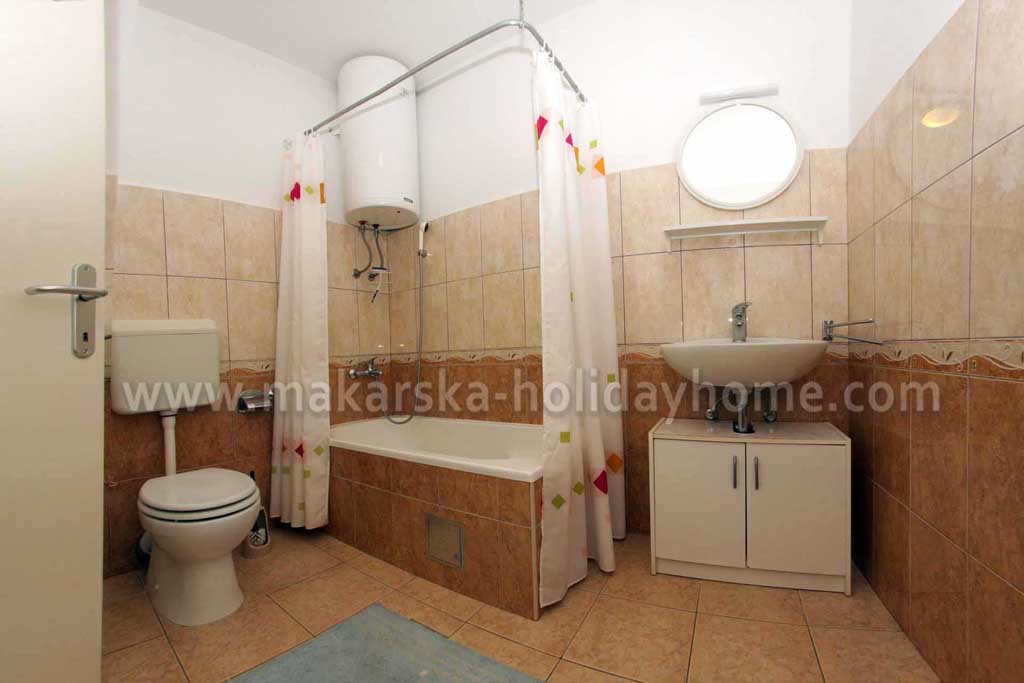 Частный апартаменты в Макарске, ванная комната - Апартамент Роза A1 / 13