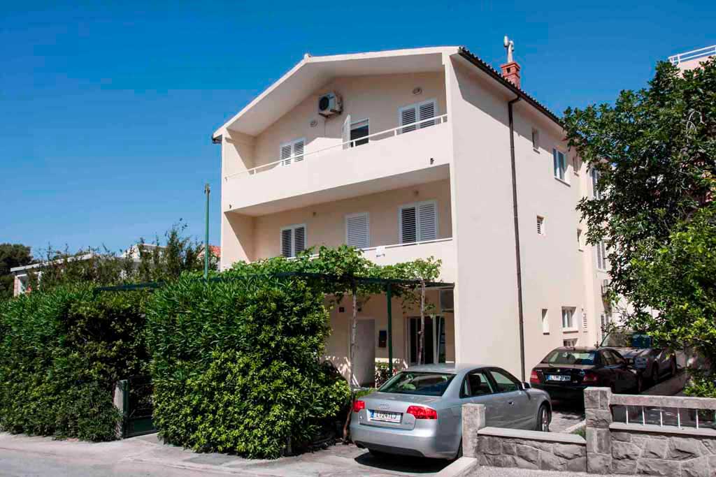 Apartmani blizu plaže Makarska - Apartman Zdravko A1 / 02