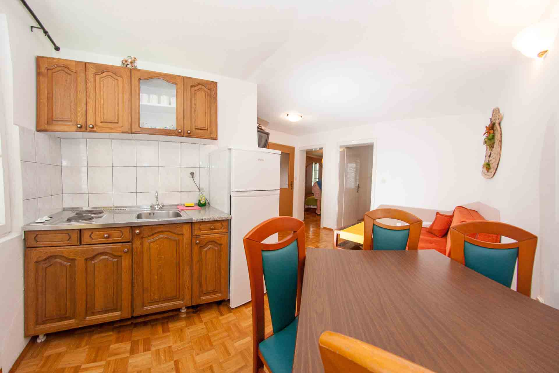 Küche mit Esszimmer - Apartment Zdravko A2 / 08