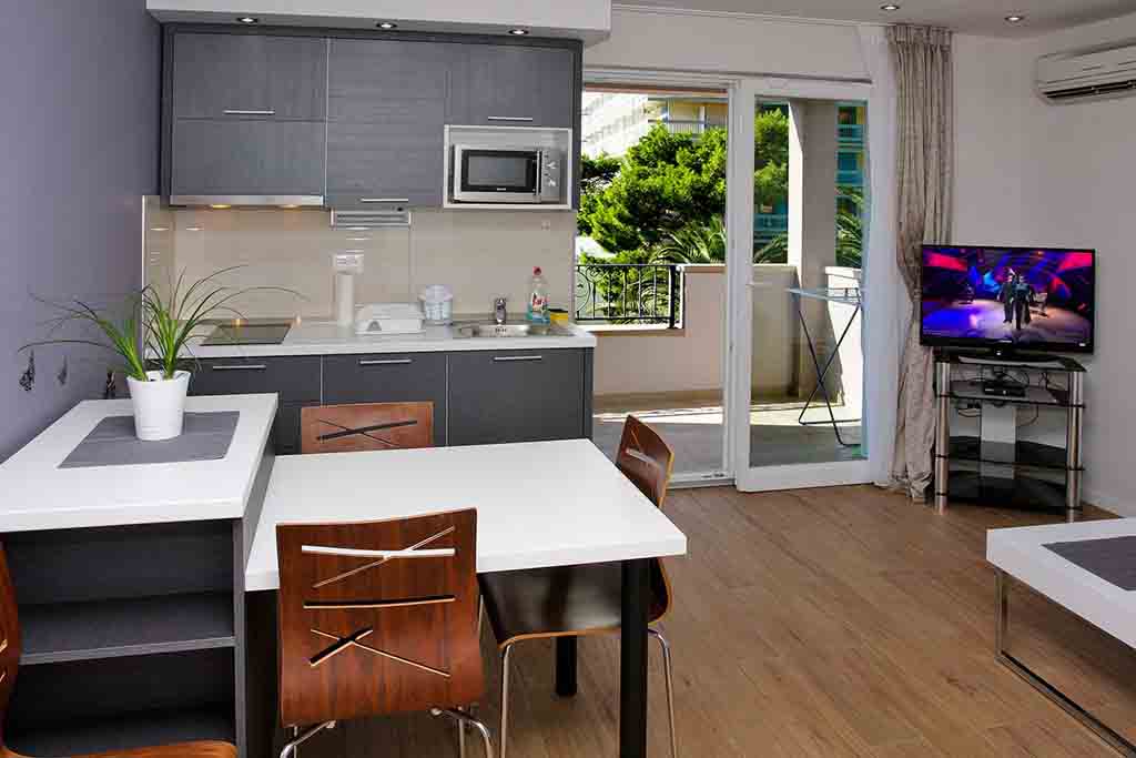 Dnevna soba s kuhinjom - Apartman Kesara A3 / 09