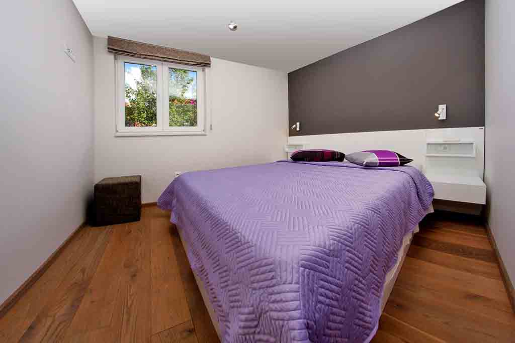 Удобная кровать в квартире, Апартамент Кесара А4 / 16