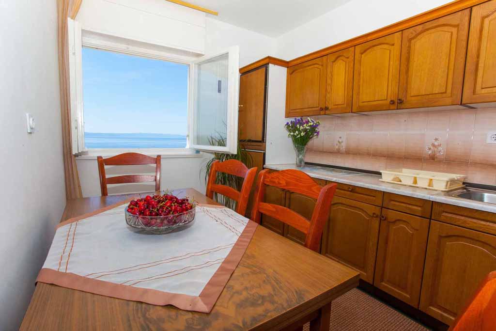 Apartmani uz more Makarska - Apartman Vuleta / 01