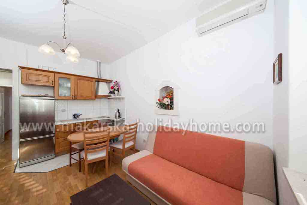 Wohnzimmer mit offener Küche - Apartment Boris A3 / 04