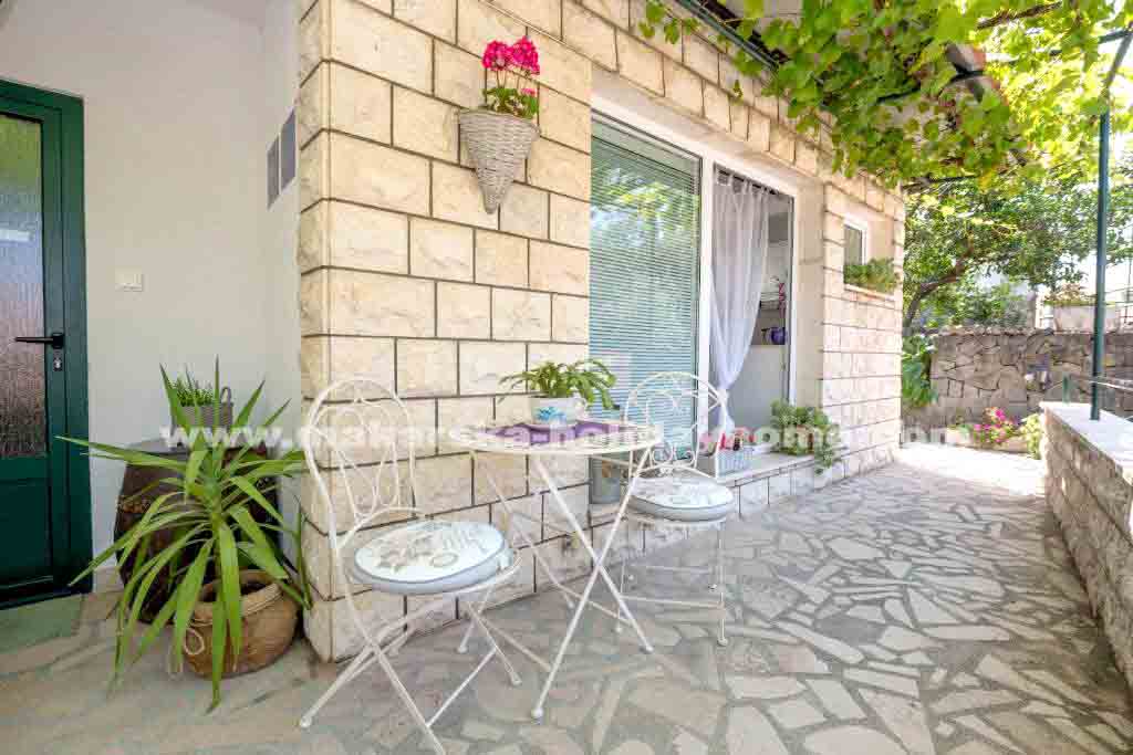 Ferienwohnungen Podgora im Zentrum - Ferienwohnung Damjan A1 / 01