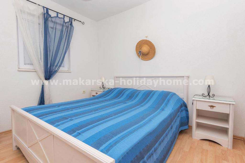 Appartements Podgora, Schlafzimmer mit Doppelbett - Podgora Ferienwohnung Damjan A4  / 07
