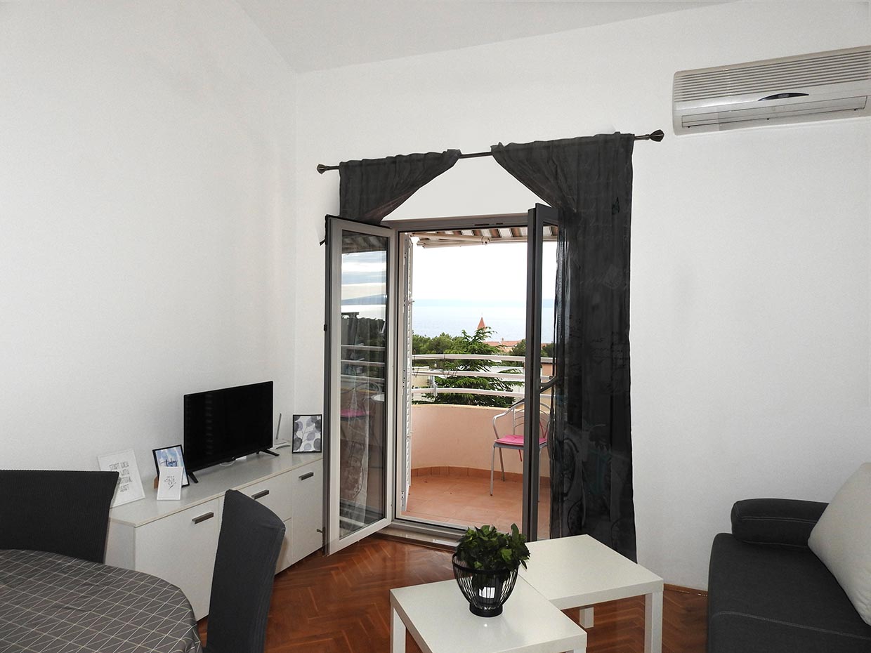 Apartment with sea view - Apartment Marina / 05