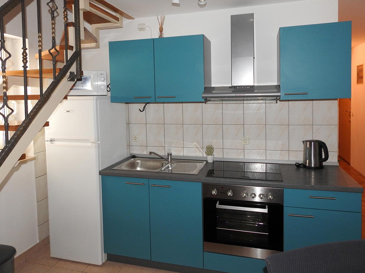 You can cook whenever you want - Apartment Marina / 09