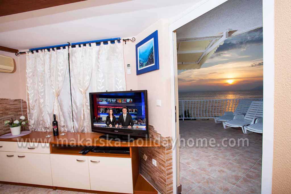 Obývací pokoj s východem na terasu, Apartmán Antonela / 12