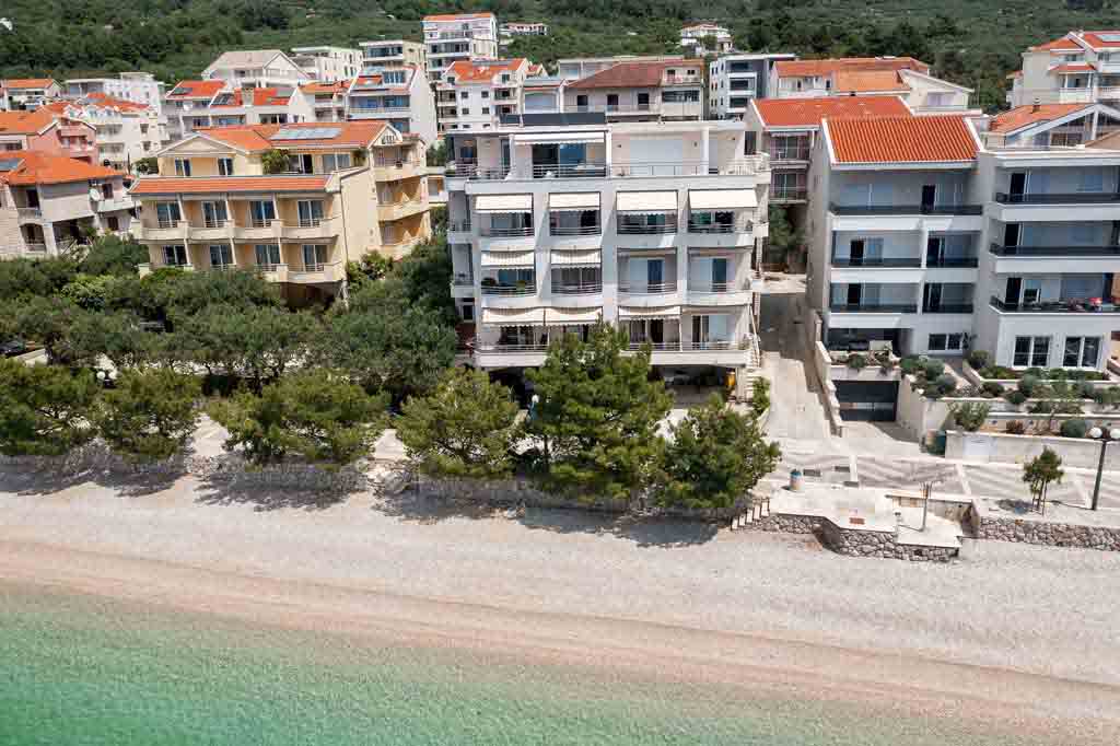 Lägenheter Tučepi på stranden