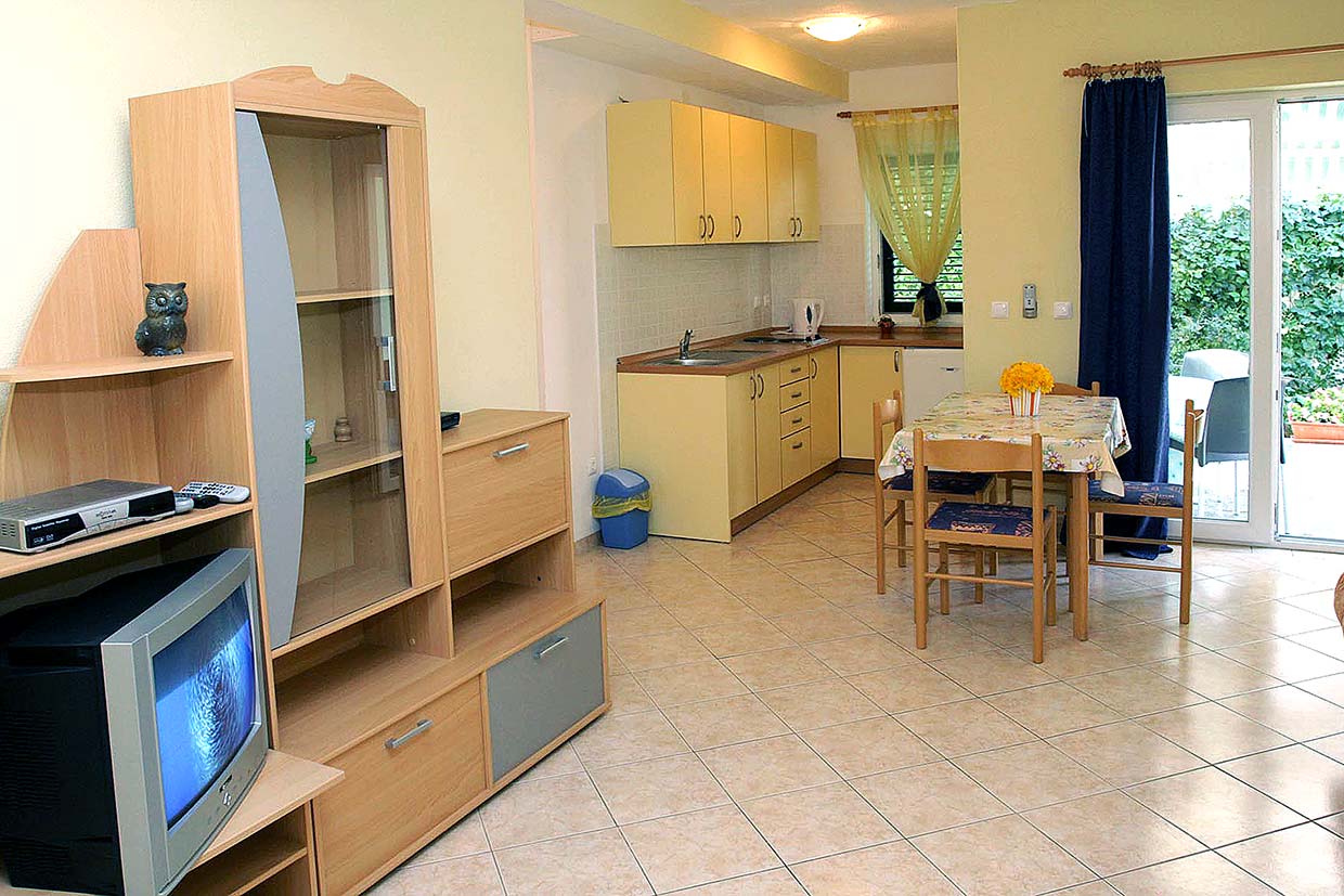 Kwatery prywatne Tučepi, Apartament Ivo A1 / 02